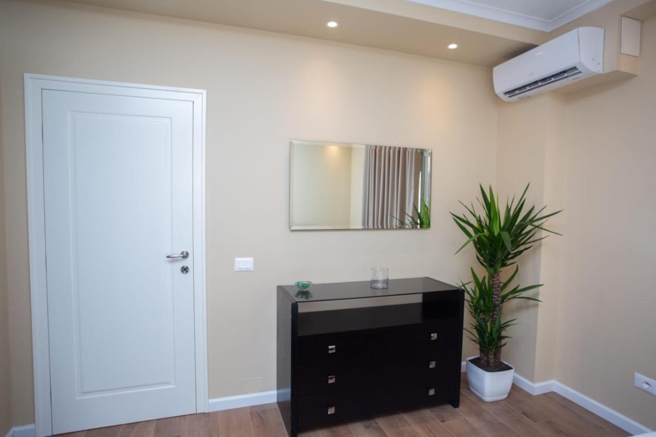 David Center Apartment 地拉那 外观 照片
